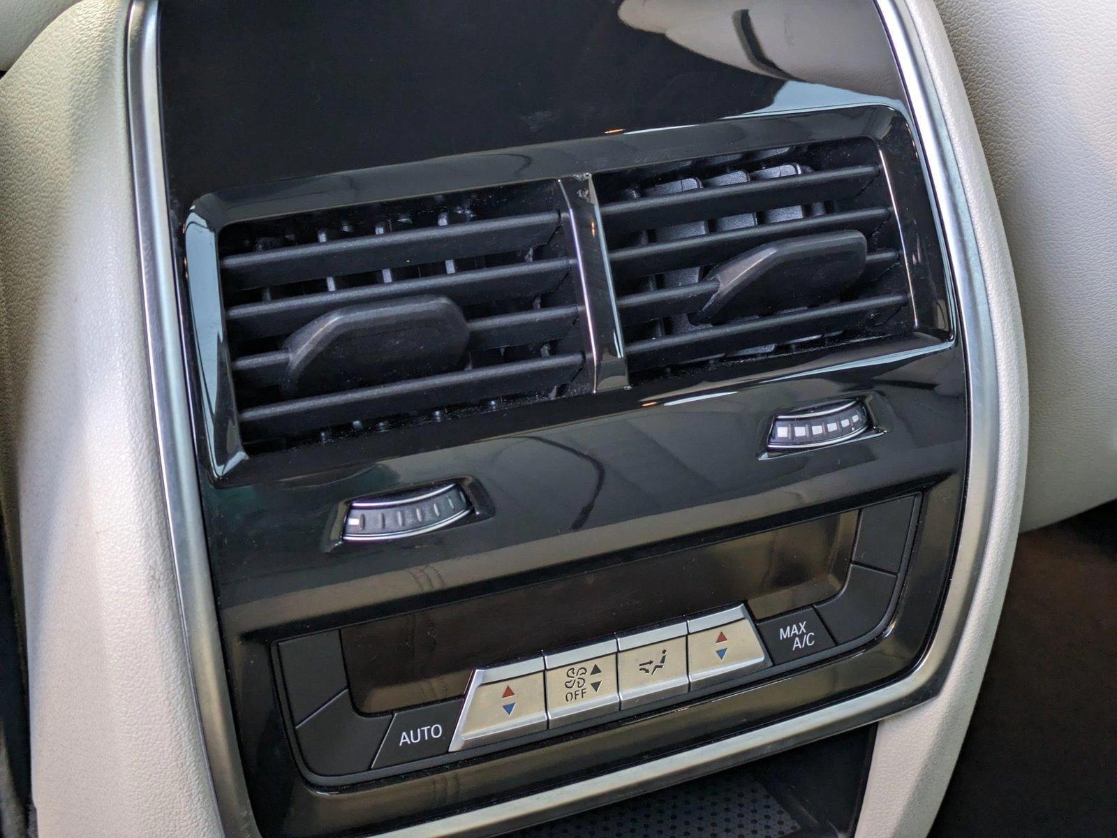 2022 BMW X5 xDrive45e Vehicle Photo in Rockville, MD 20852