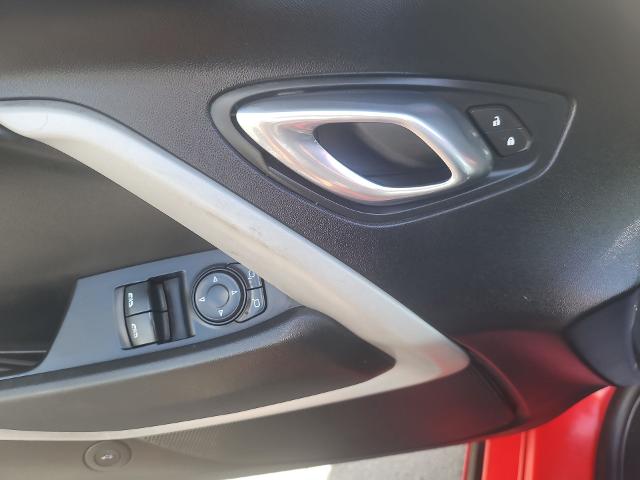 2019 Chevrolet Camaro Vehicle Photo in LA MESA, CA 91942-8211