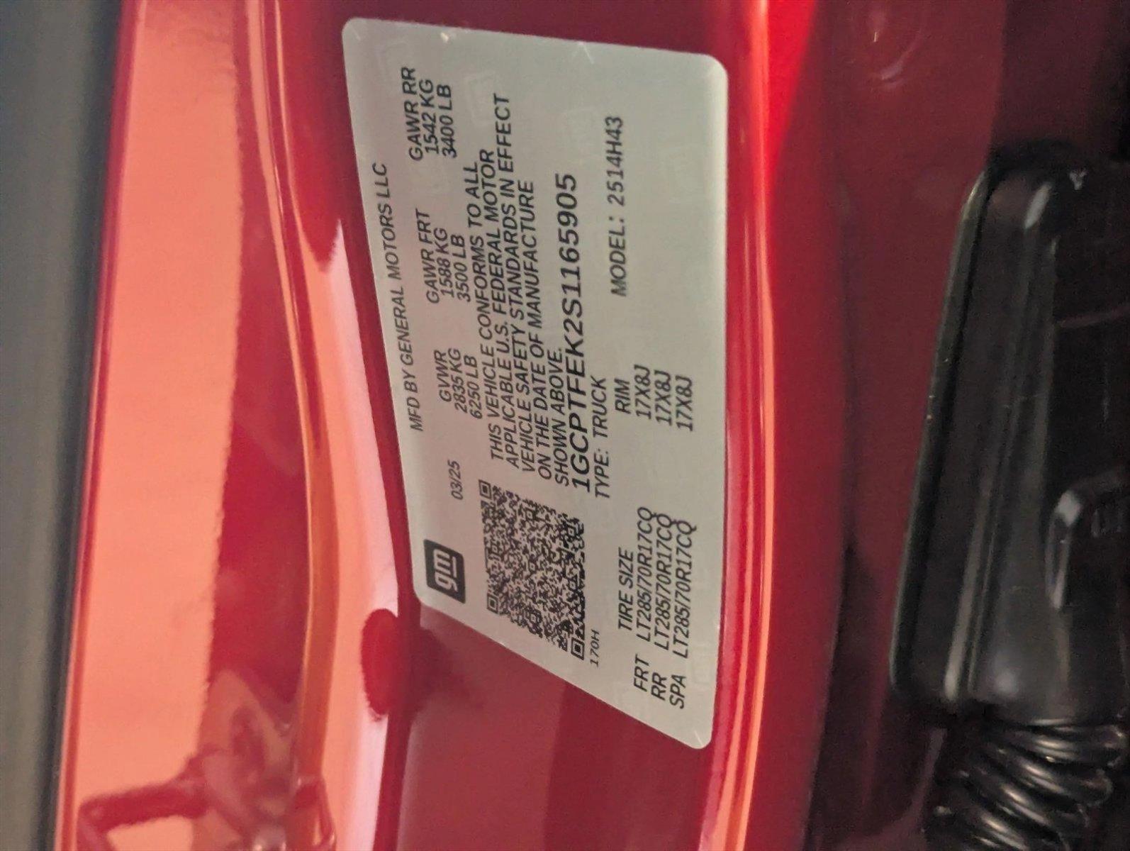 2025 Chevrolet Colorado Vehicle Photo in GREENACRES, FL 33463-3207
