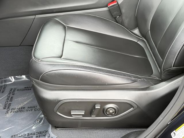 2023 Jeep Grand Cherokee L Vehicle Photo in MIDDLETON, WI 53562-1492