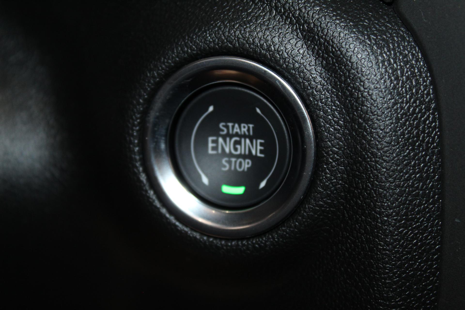 2025 Chevrolet Silverado 2500 HD Vehicle Photo in NORTHAMPTON, MA 01060-1120