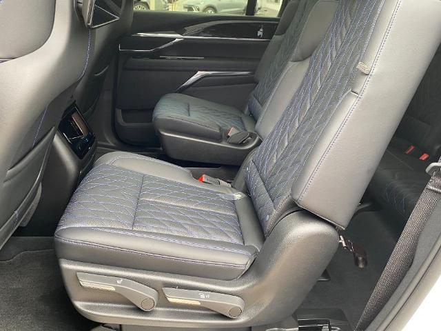 2025 Cadillac Escalade IQ Vehicle Photo in Denton, TX 76205