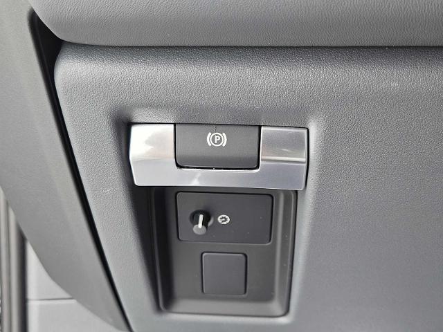 2025 Defender Vehicle Photo in AUSTIN, TX 78717