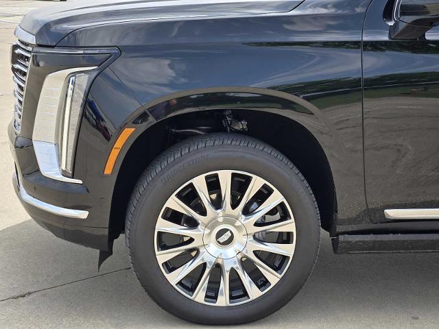 2025 Cadillac Escalade ESV Vehicle Photo in DENTON, TX 76210-9321