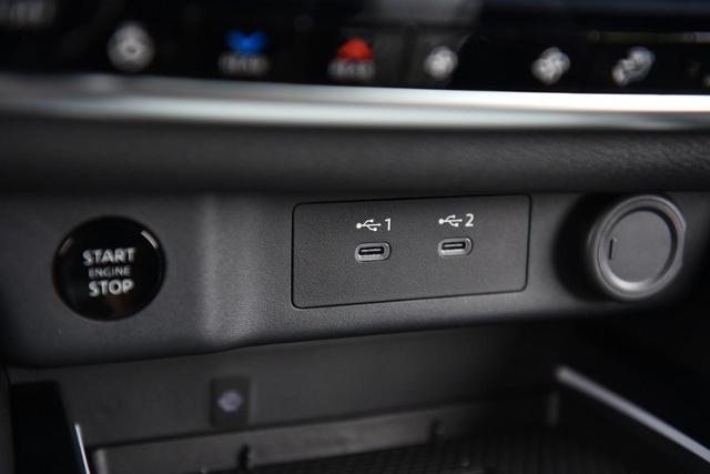 2025 Nissan Rogue Vehicle Photo in Ballwin, MO 63011