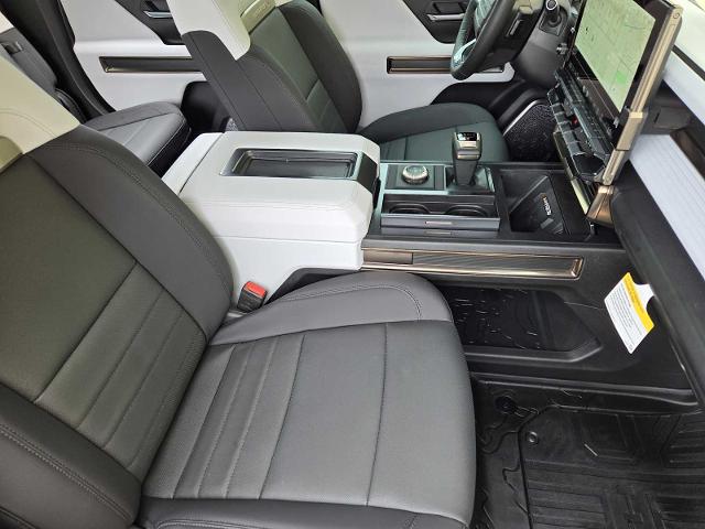 2025 GMC HUMMER EV Pickup Vehicle Photo in DALLAS, TX 75209-3016