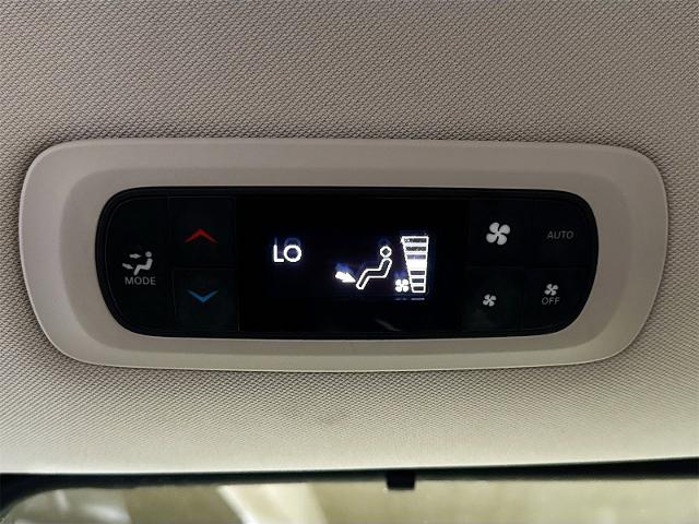 2022 Chrysler Pacifica Vehicle Photo in EVERETT, WA 98203-5662