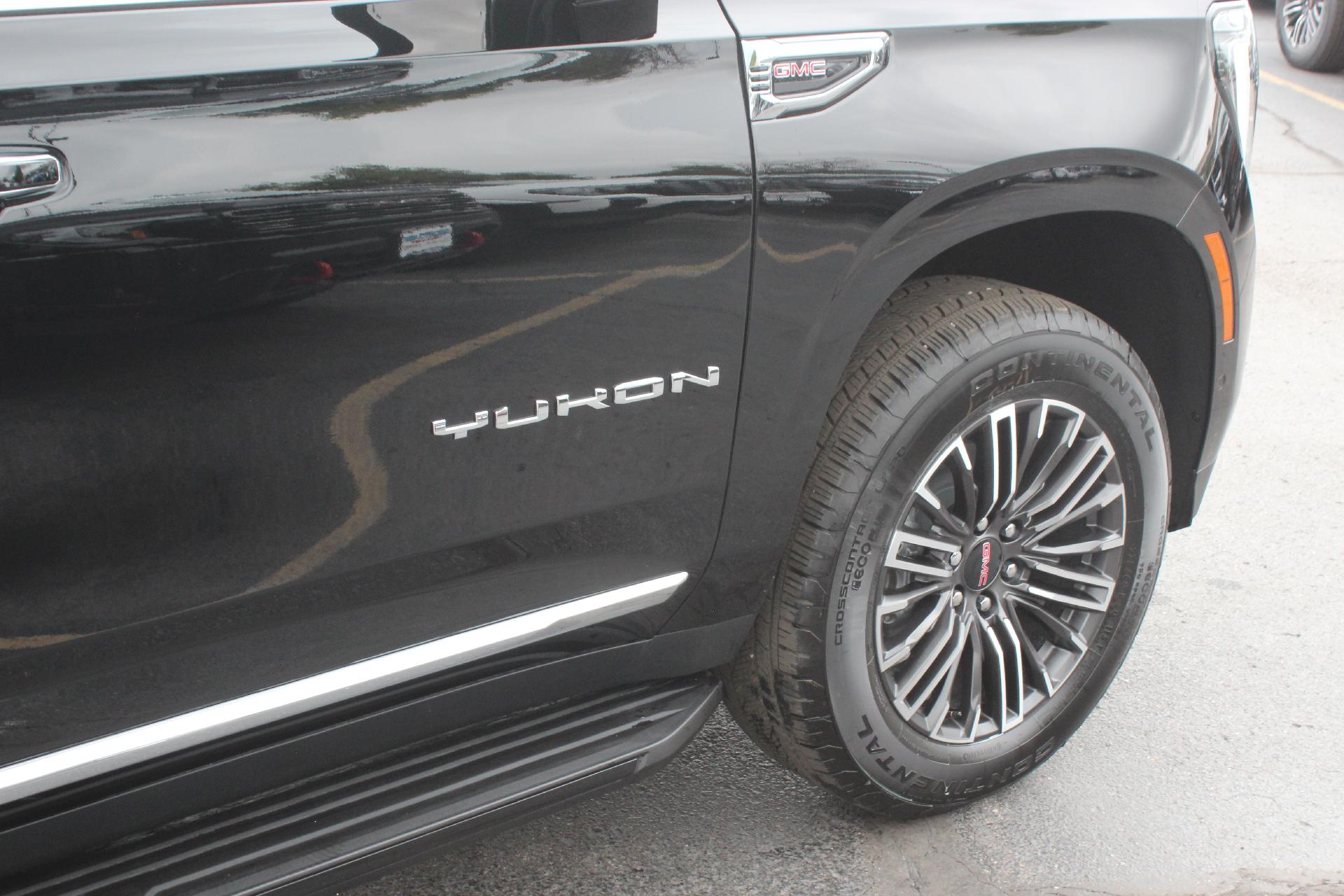 2025 GMC Yukon Vehicle Photo in AURORA, CO 80012-4011