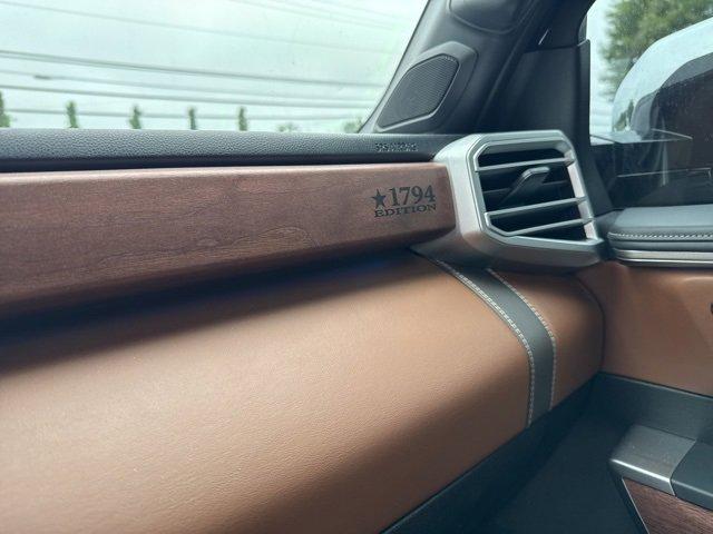 2022 Toyota Tundra 4WD Vehicle Photo in Flemington, NJ 08822