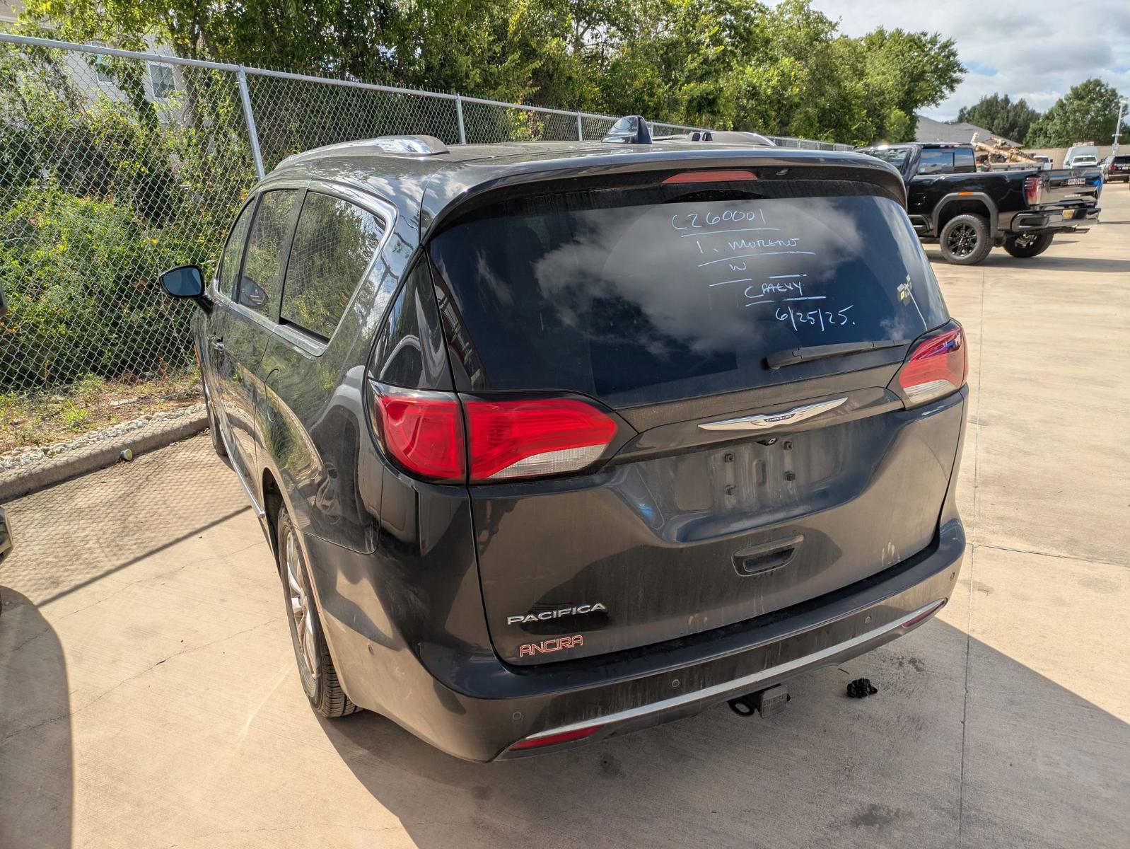 2019 Chrysler Pacifica Vehicle Photo in SELMA, TX 78154-1460
