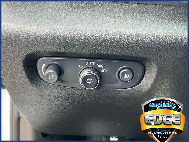 2021 Chevrolet Traverse Vehicle Photo in Roslyn, NY 11576
