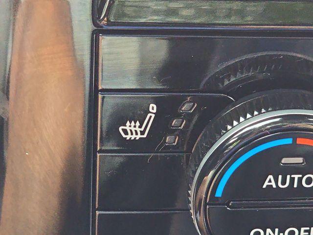 2023 Nissan Rogue Vehicle Photo in Pleasant Hills, PA 15236