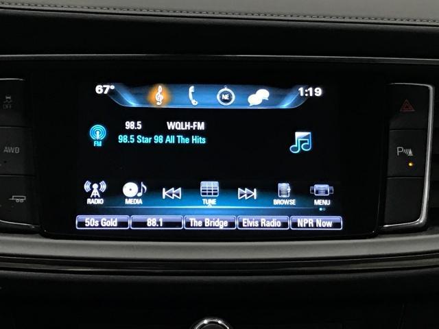 2018 Buick Enclave Vehicle Photo in GREEN BAY, WI 54303-3330