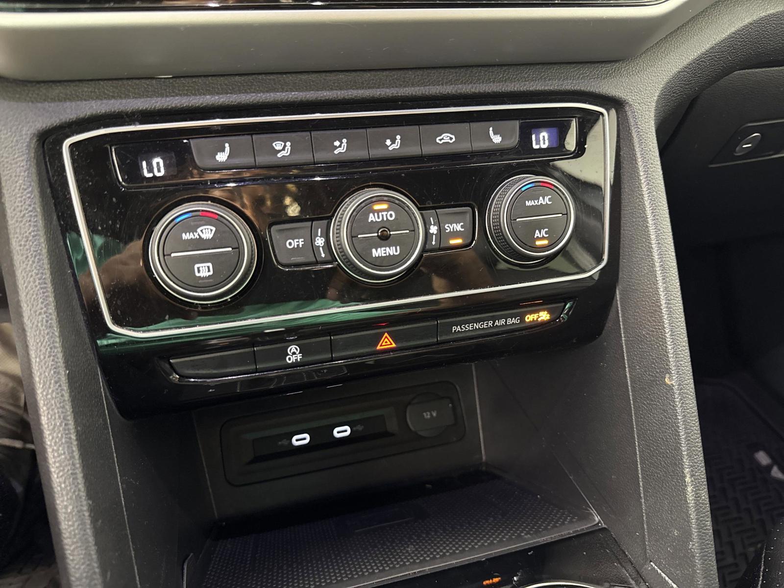 2022 Volkswagen Atlas Cross Sport Vehicle Photo in Georgetown, TX 78626