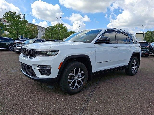 2024 Jeep Grand Cherokee Vehicle Photo in Willow Grove, PA 19090
