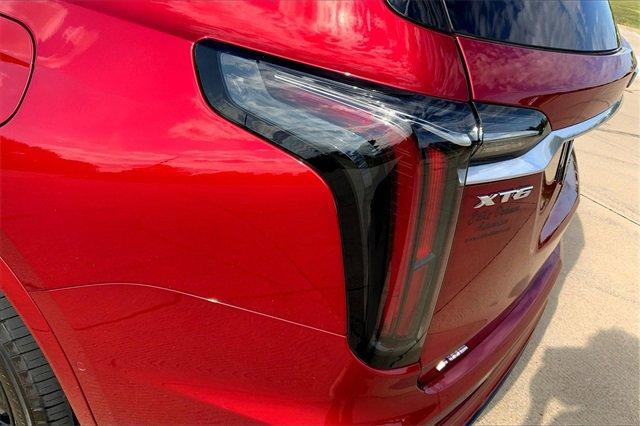 2024 Cadillac XT6 Vehicle Photo in TOPEKA, KS 66609-0000