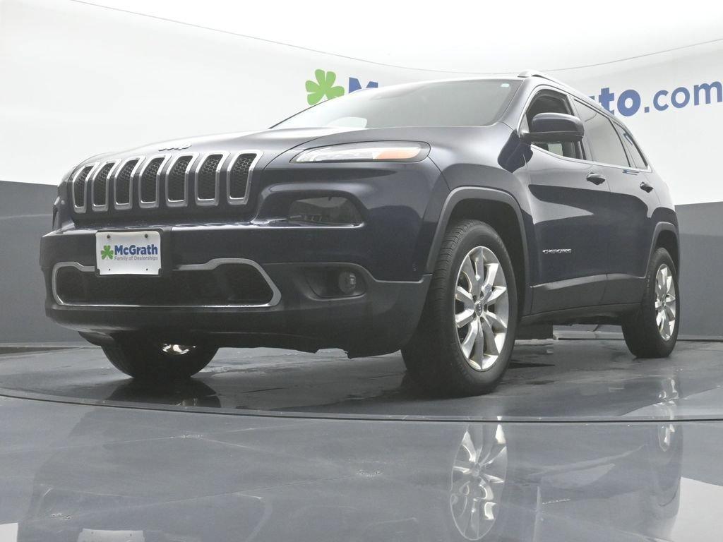 2016 Jeep Cherokee Vehicle Photo in Marion, IA 52302