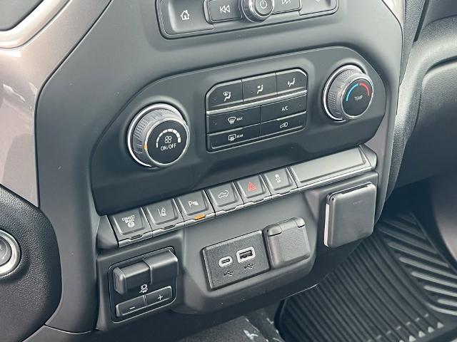 2025 Chevrolet Silverado 2500 HD Vehicle Photo in GARDNER, MA 01440-3110