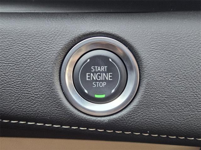 2024 Cadillac Escalade Vehicle Photo in Oklahoma City, OK 73114