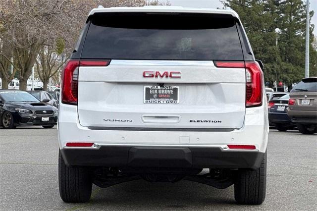 2025 GMC Yukon XL Vehicle Photo in ELK GROVE, CA 95757-8703