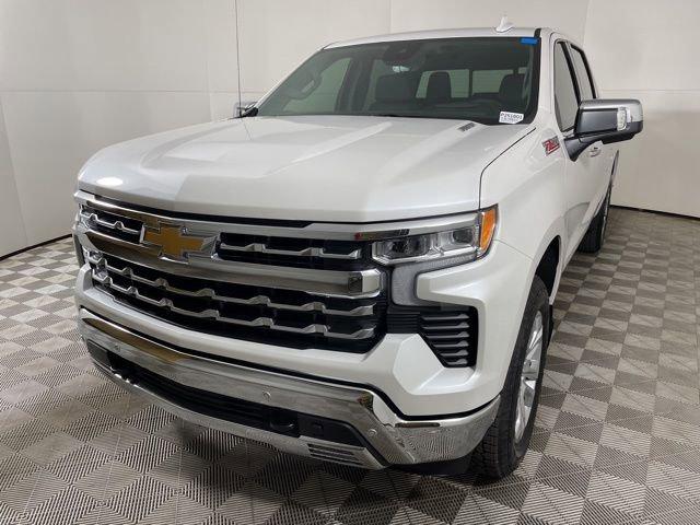 2025 Chevrolet Silverado 1500 Vehicle Photo in PHOENIX, AZ 85014-3381