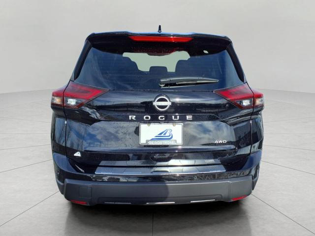 2025 Nissan Rogue Vehicle Photo in Oshkosh, WI 54904