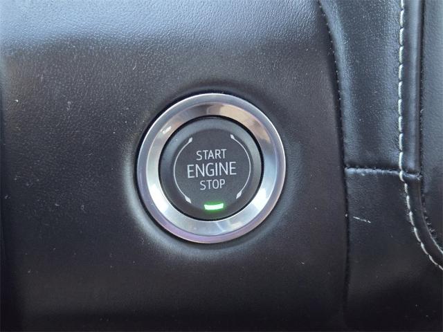 2024 GMC Yukon XL Vehicle Photo in Oklahoma City, OK 73114