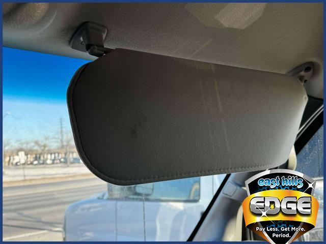 2022 GMC Savana Cargo Van Vehicle Photo in Roslyn, NY 11576