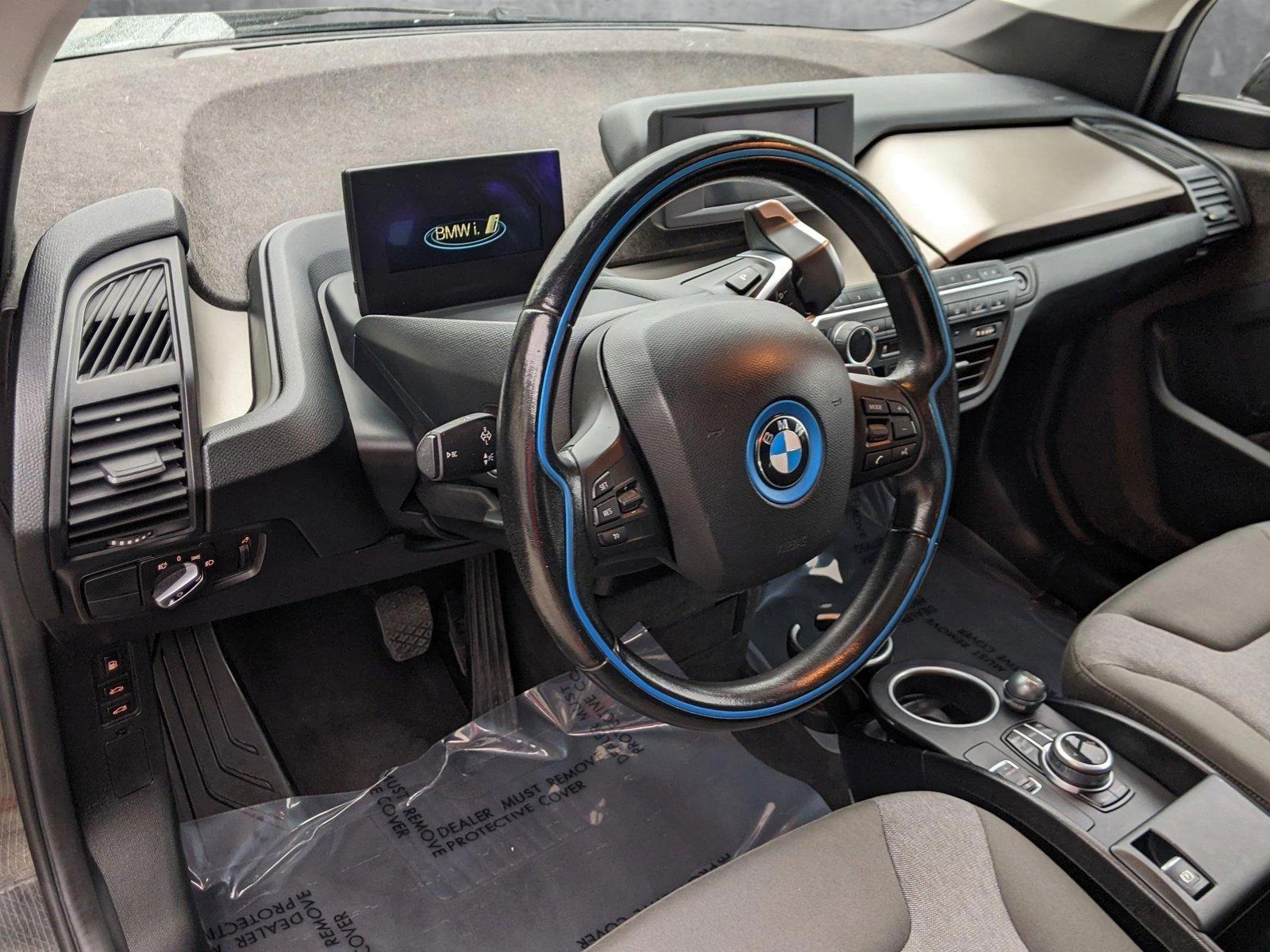 2017 BMW i3 Vehicle Photo in PEMBROKE PINES, FL 33024-6534