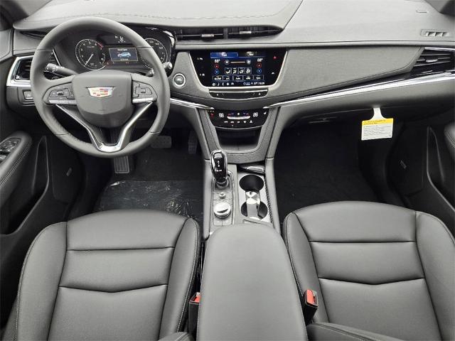 2025 Cadillac XT6 Vehicle Photo in Oklahoma City, OK 73114
