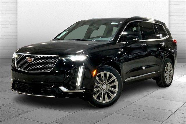 2025 Cadillac XT6 Vehicle Photo in KANSAS CITY, MO 64114-4545