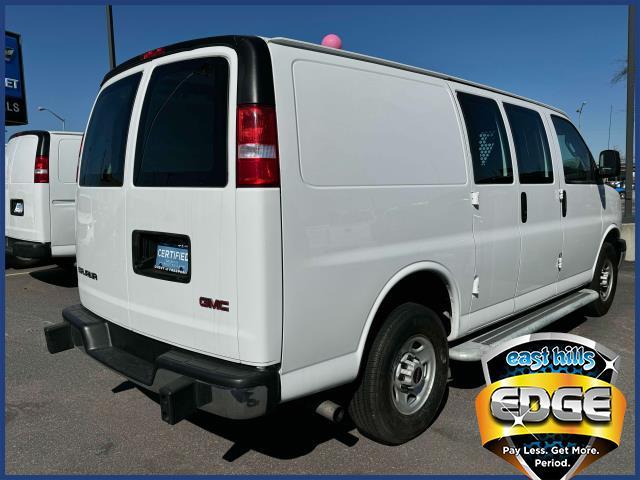 2022 GMC Savana Cargo Van Vehicle Photo in Roslyn, NY 11576
