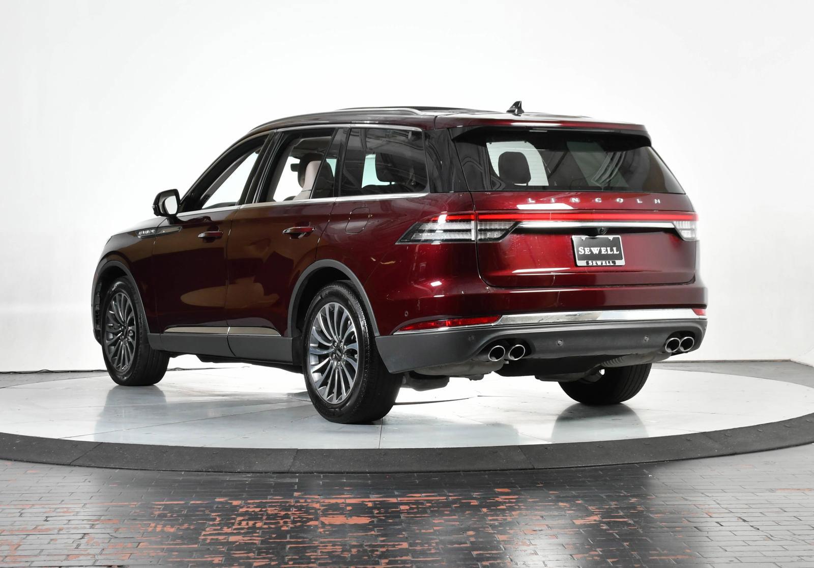 2022 Lincoln Aviator Vehicle Photo in DALLAS, TX 75235