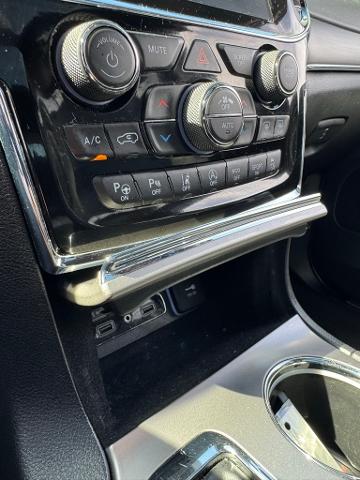 2021 Jeep Grand Cherokee Vehicle Photo in Peoria, IL 61615