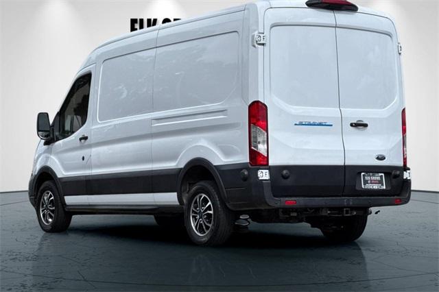 2022 Ford E-Transit Cargo Van Vehicle Photo in ELK GROVE, CA 95757-8703