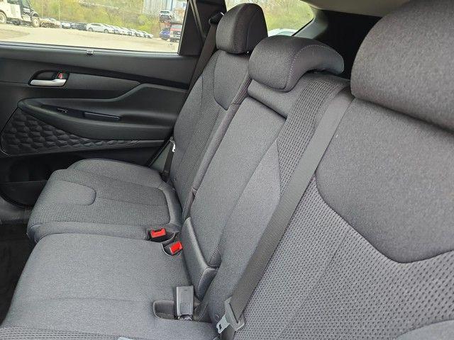 2022 Hyundai SANTA FE Vehicle Photo in Pleasant Hills, PA 15236