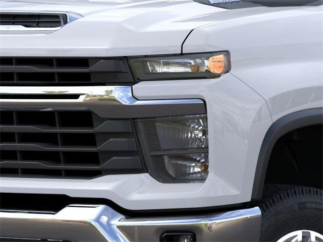 2025 Chevrolet Silverado 2500 HD Vehicle Photo in ENGLEWOOD, CO 80113-6708