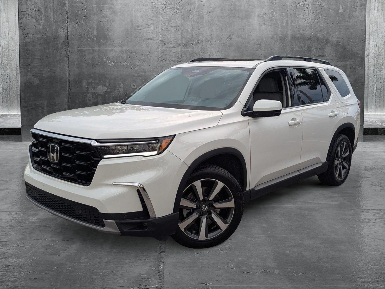 2025 Honda Pilot Vehicle Photo in Delray Beach, FL 33444
