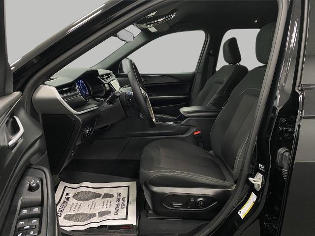 2024 Jeep Grand Cherokee Vehicle Photo in Appleton, WI 54913