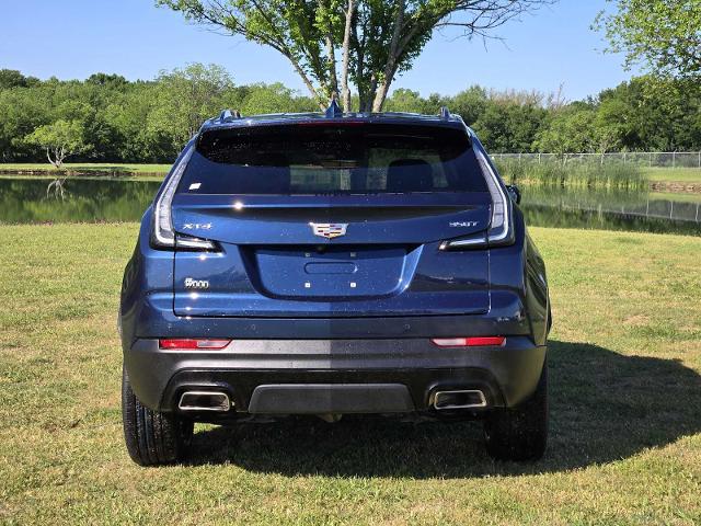 2022 Cadillac XT4 Vehicle Photo in DENTON, TX 76210-9321