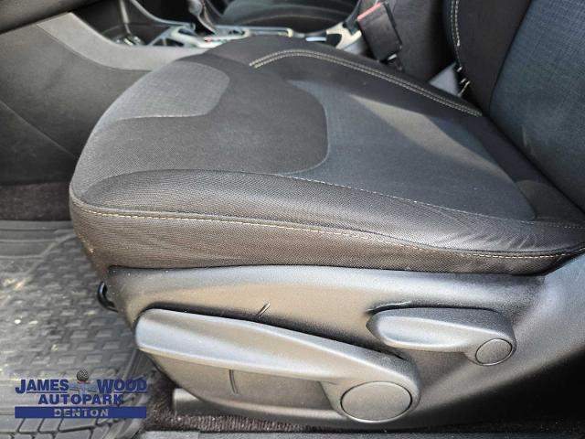 2016 Jeep Cherokee Vehicle Photo in DENTON, TX 76210-9321