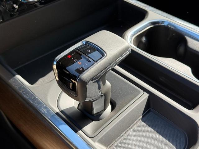 2025 Chevrolet Silverado 1500 Vehicle Photo in COLUMBIA, MO 65203-3903