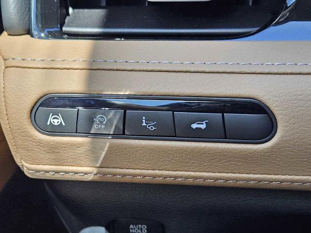 2025 INFINITI QX80 Vehicle Photo in Fort Worth, TX 76132