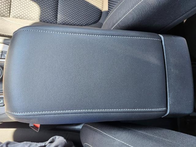 2023 GMC Acadia Vehicle Photo in GREEN BAY, WI 54304-5303