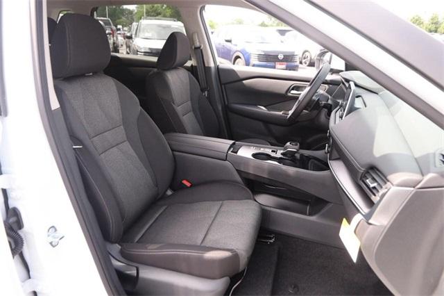 2025 Nissan Rogue Vehicle Photo in Hazelwood, MO 63042