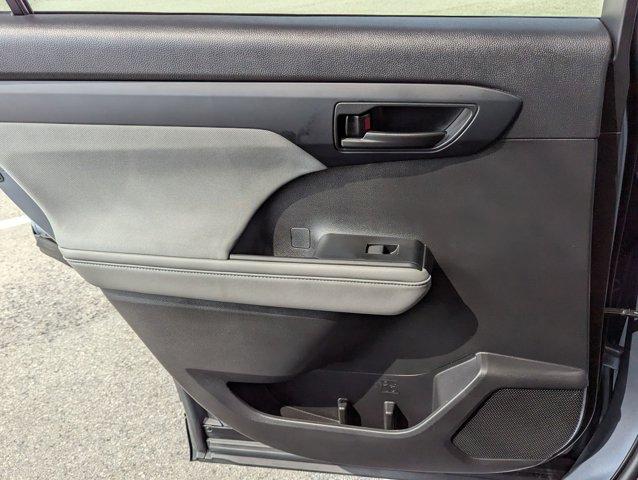 2022 Toyota Highlander Vehicle Photo in San Antonio, TX 78230