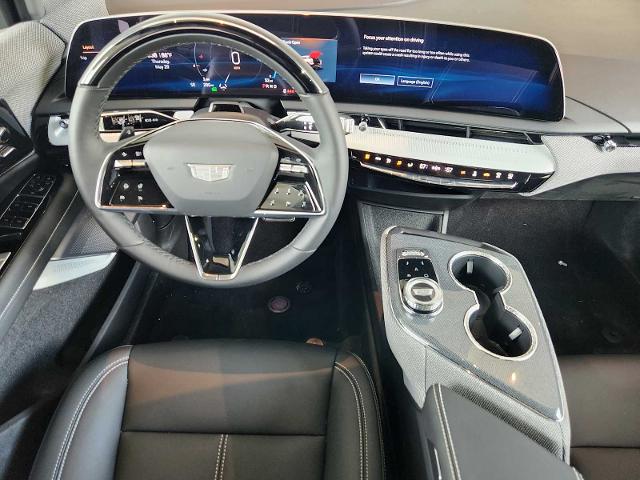 2025 Cadillac OPTIQ Vehicle Photo in HOUSTON, TX 77079