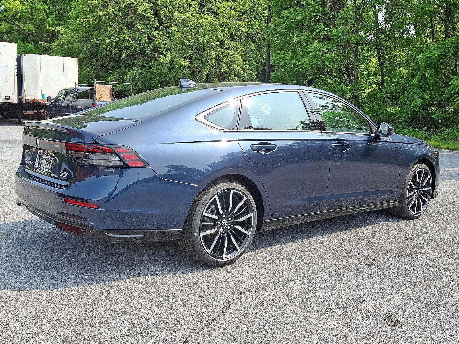 2025 Honda Accord Hybrid Vehicle Photo in Harrisburg, PA 17111