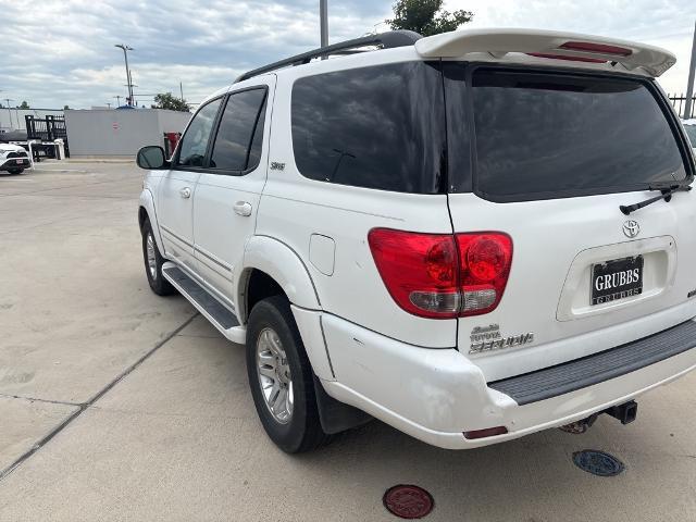 2006 Toyota Sequoia Vehicle Photo in Grapevine, TX 76051