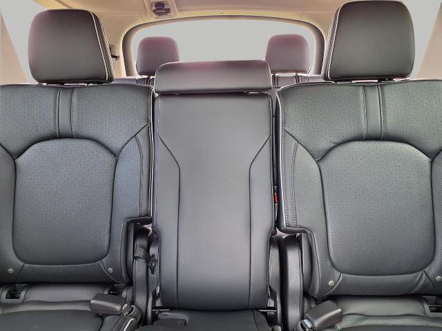 2025 Honda Pilot Vehicle Photo in Oshkosh, WI 54904